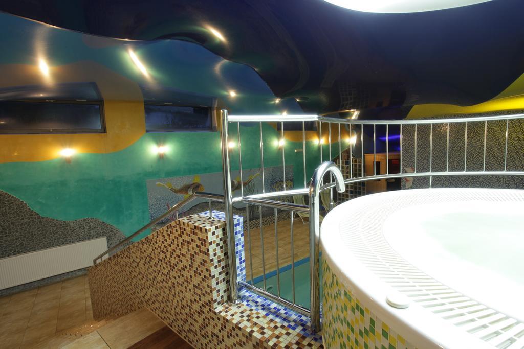 Hotel Arka Spa 비스와 외부 사진